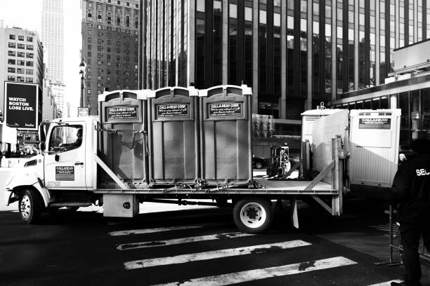Best Sanitation services for porta potties  in Beechwood Village, KY
