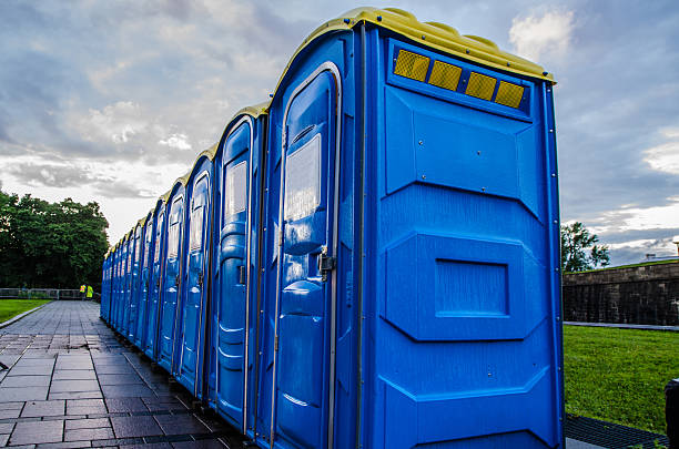 Porta potty delivery and setup in Beechwood Village, KY